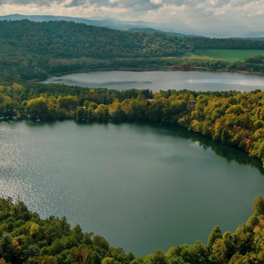 Vista dall'Alto dei Laghi di Monticchio