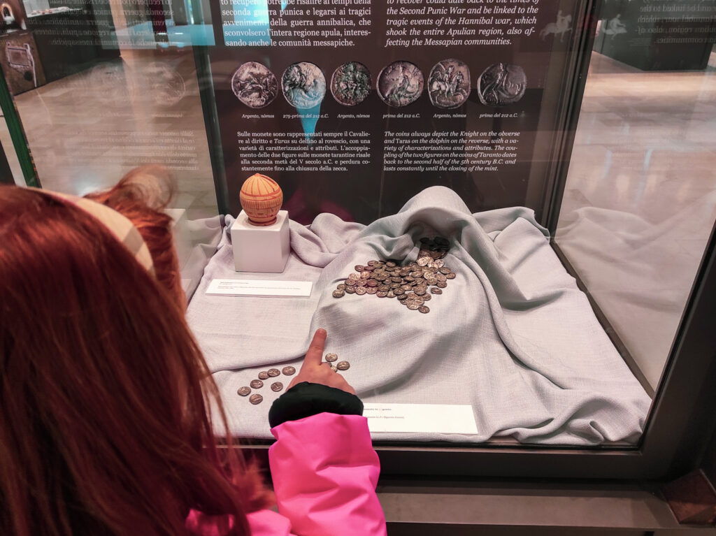 Monete trovate nel parco archeologico di Egnazia