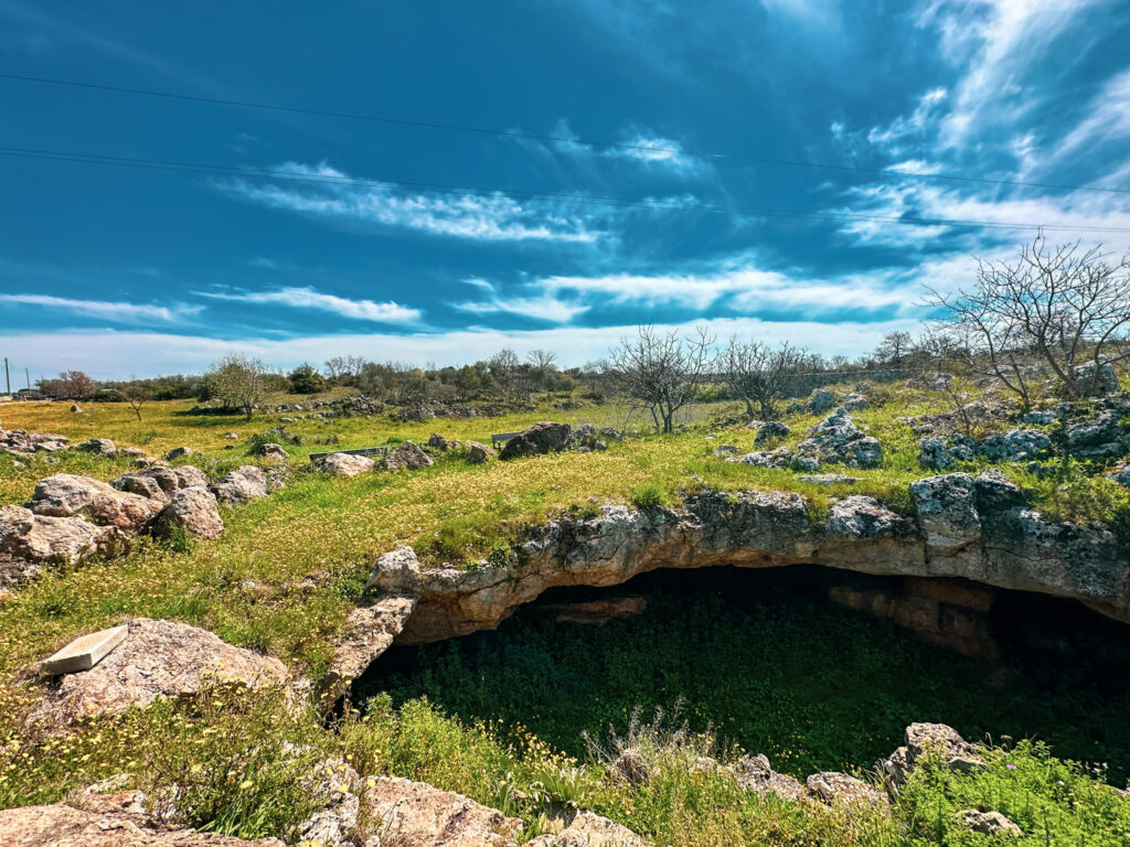 Cavità della Grotta di Curtomartino